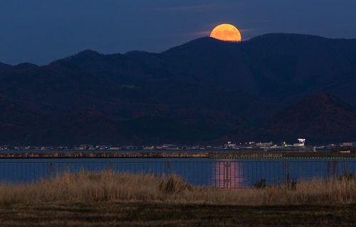 偽善者の夜明け